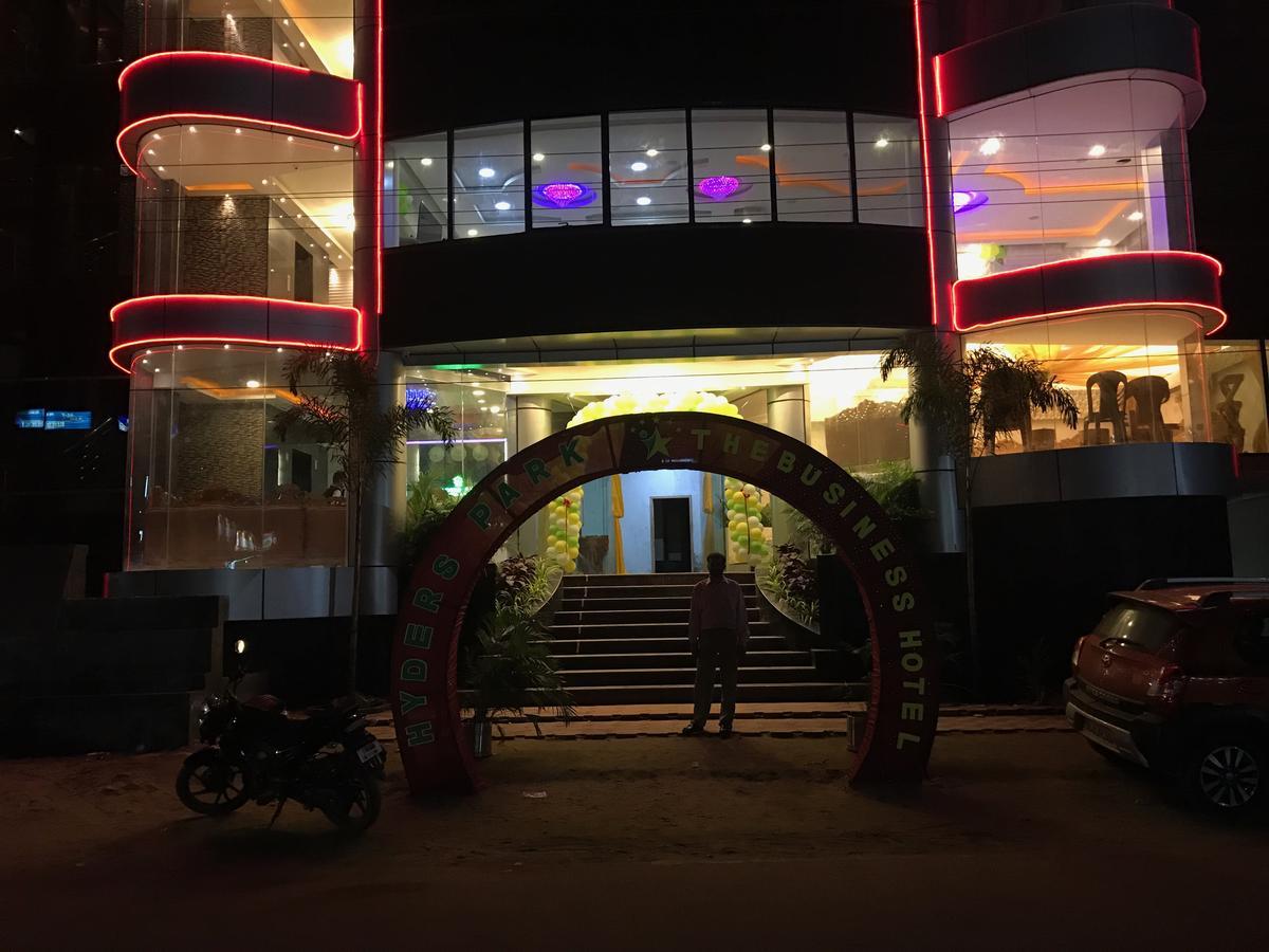 海德斯公园-商务酒店 坦贾武尔 外观 照片